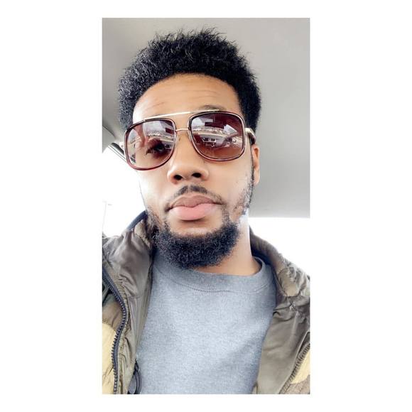 Meet your Posher, Donnell - Picture 1 of 1